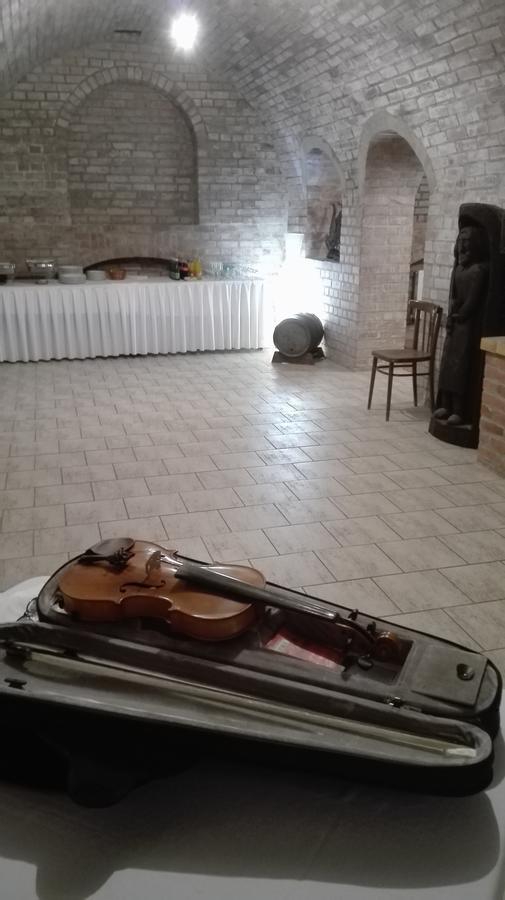 Penzion U Reky Vojkovice  외부 사진